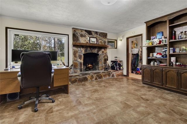 2042 Shady Lane, Tucker, GA 30084