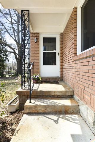 2042 Shady Lane, Tucker, GA 30084