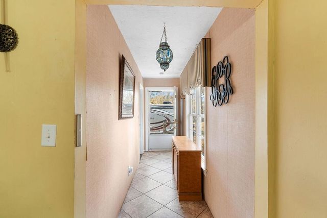 328 Wimberly Drive, Spartanburg, SC 29306