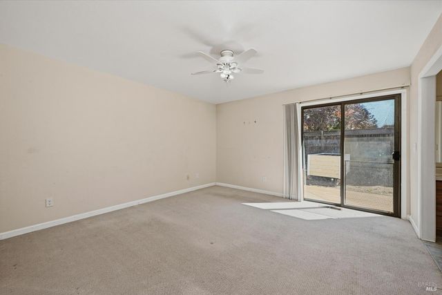 19176 Stonegate Rd, Hidden Valley Lake, CA 95467