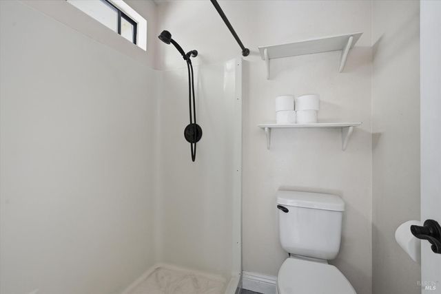 19176 Stonegate Rd, Hidden Valley Lake, CA 95467