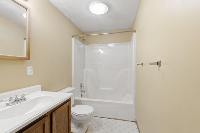 650 Stambaugh Avenue, Columbus, OH 43207