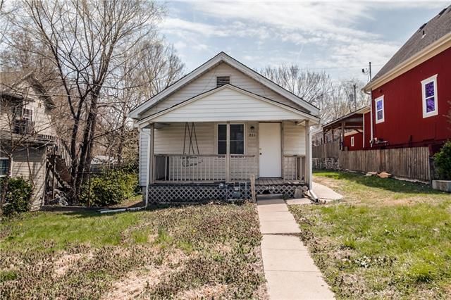 211 N Thorpe Street