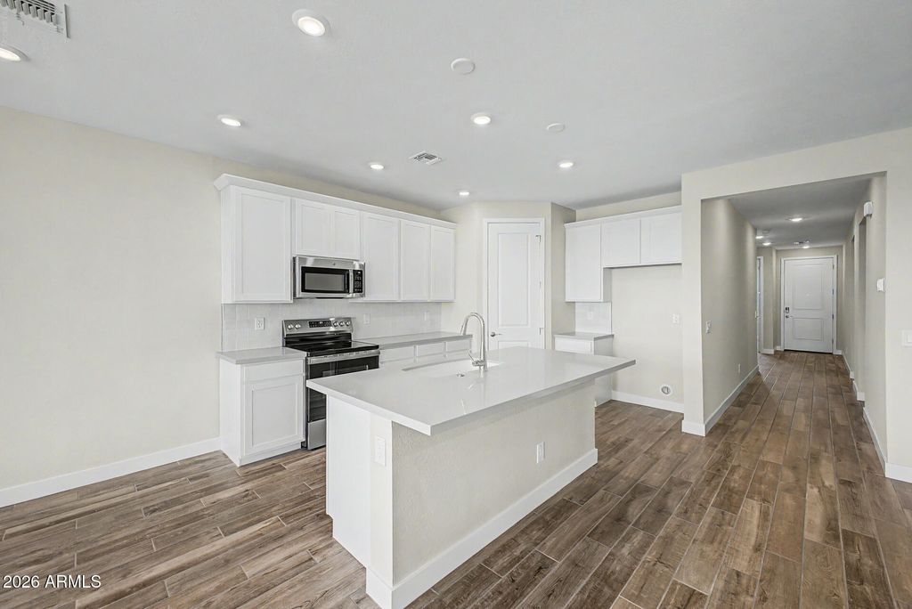 5261 E CASSIDY Lane, San Tan Valley, AZ 85144 — photo 3