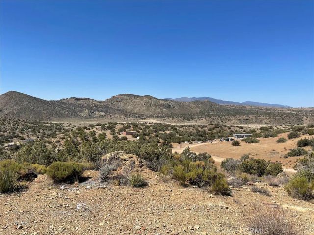 0 0, Tehachapi, CA 93561