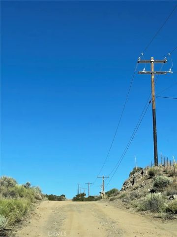 0 0, Tehachapi, CA 93561