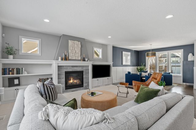 7529 Urbandale Lane N, Maple Grove, MN 55311