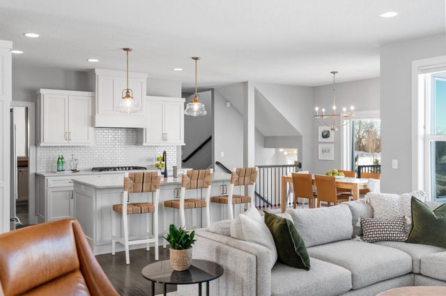 7529 Urbandale Lane N, Maple Grove, MN 55311