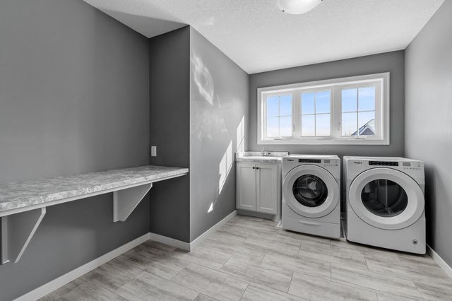 7529 Urbandale Lane N, Maple Grove, MN 55311