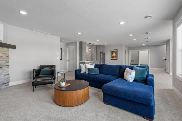 7529 Urbandale Lane N, Maple Grove, MN 55311