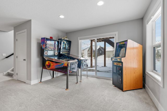 7529 Urbandale Lane N, Maple Grove, MN 55311