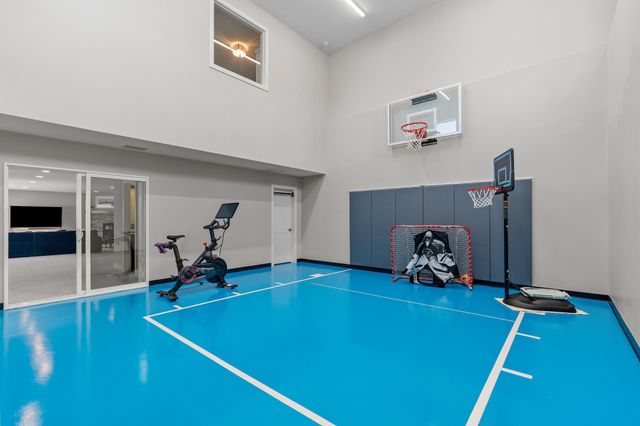 7529 Urbandale Lane N, Maple Grove, MN 55311