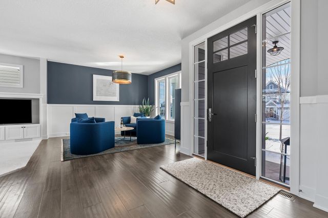 7529 Urbandale Lane N, Maple Grove, MN 55311