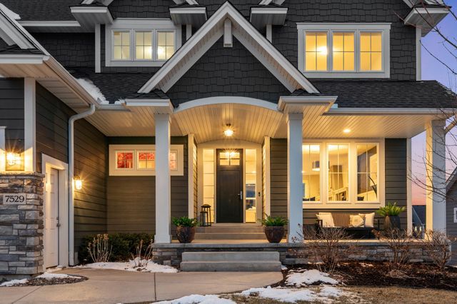 7529 Urbandale Lane N, Maple Grove, MN 55311