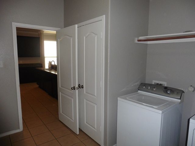 940 Appalachian Lane, Savannah, TX 76227