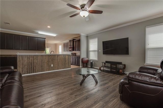 940 Appalachian Lane, Savannah, TX 76227