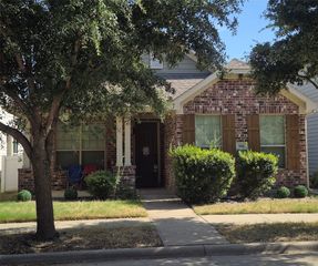 940 Appalachian Lane, Savannah, TX 76227