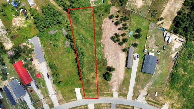 882 Road 5606, Cleveland, TX 77327