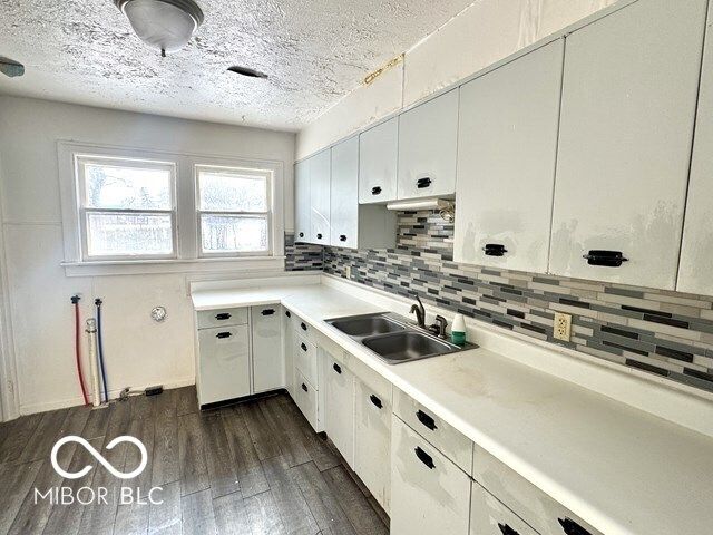 2405 E 3rd Street, Anderson, IN 46012