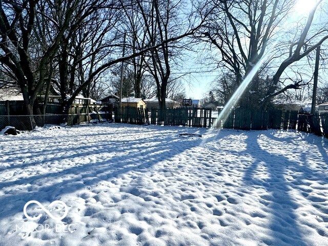 2405 E 3rd Street, Anderson, IN 46012