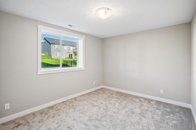 2640 Abbott Drive, Waukee, IA 50263