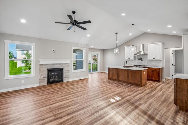 2640 Abbott Drive, Waukee, IA 50263