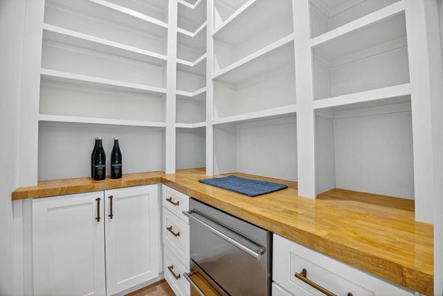 305 E 5th Street, Houston, TX 77007