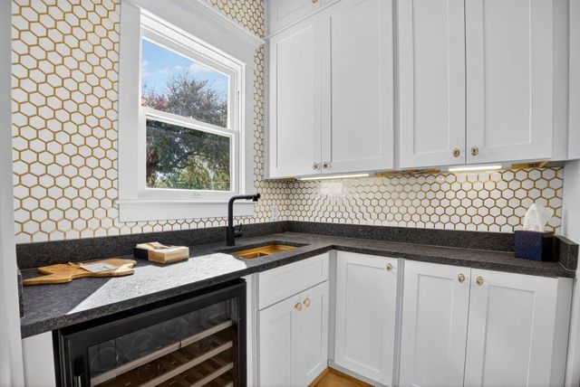 305 E 5th Street, Houston, TX 77007