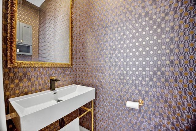 305 E 5th Street, Houston, TX 77007