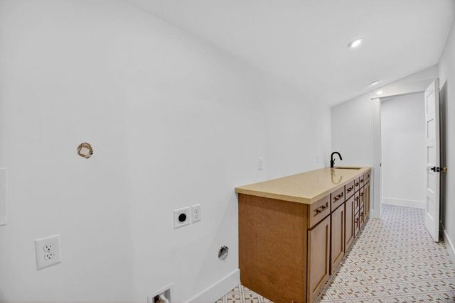 305 E 5th Street, Houston, TX 77007