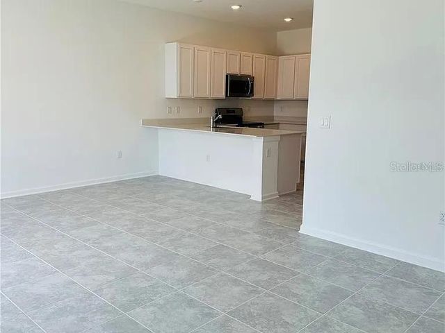 2452 SKYLINE LOOP, Kissimmee, FL 34758