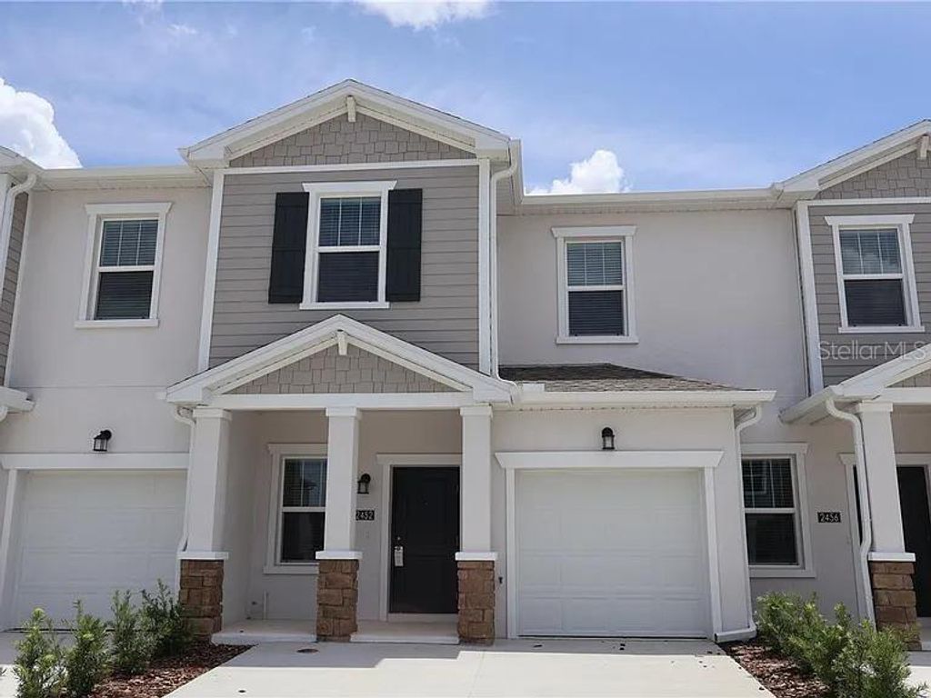 2452 SKYLINE LOOP, Kissimmee, FL 34758