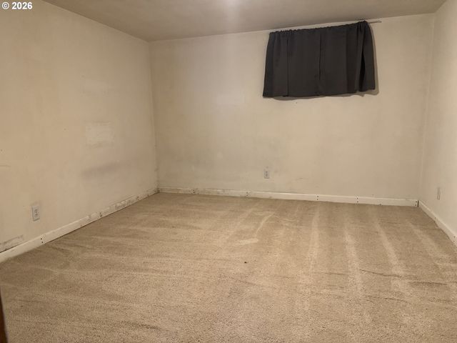 1725 Ne 102nd Ave, Portland, OR 97220