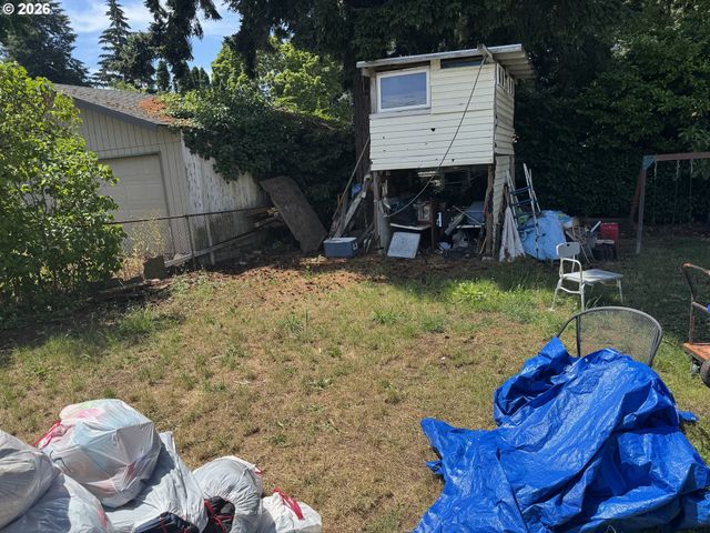 1725 Ne 102nd Ave, Portland, OR 97220