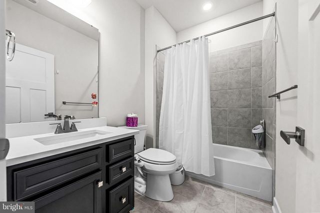 117 W KENNETH LN, Media, PA 19063