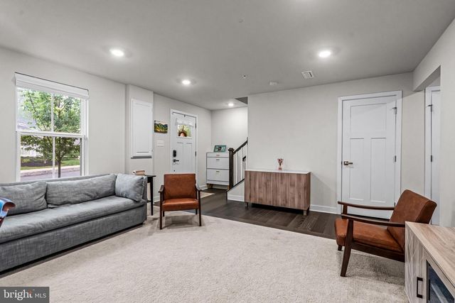 117 W KENNETH LN, Media, PA 19063