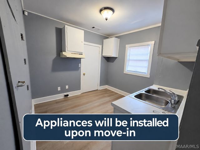 121 Kiwanis Street, Montgomery, AL 36110