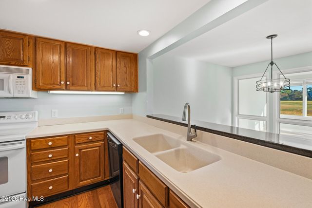 115 Egret Court, Hampstead, NC 28443