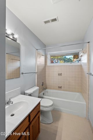 115 Egret Court, Hampstead, NC 28443