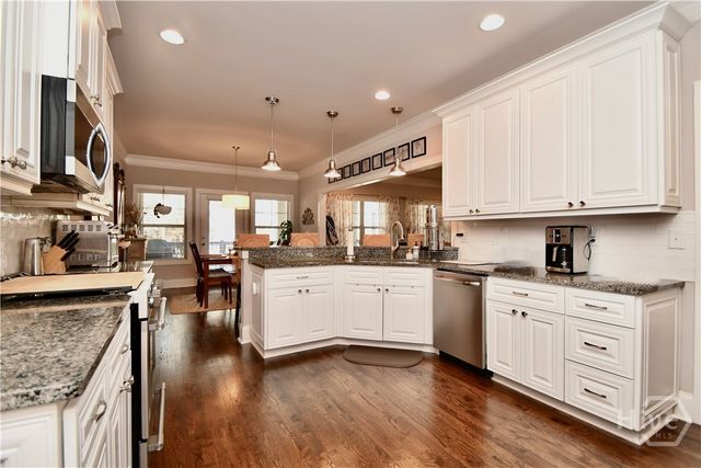 1080 Oak Ridge Court, Bishop, GA 30621