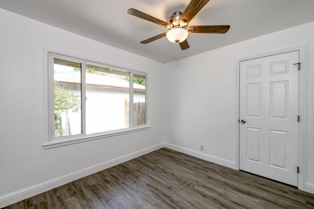 4044 N Crystal Avenue, Fresno, CA 93705