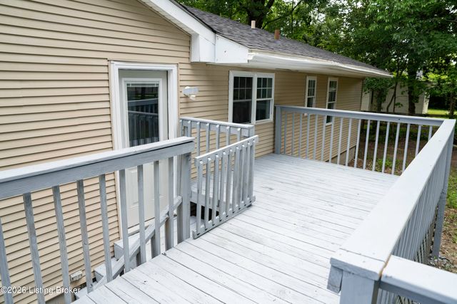 408 Evergreen Rd, Louisville, KY 40223