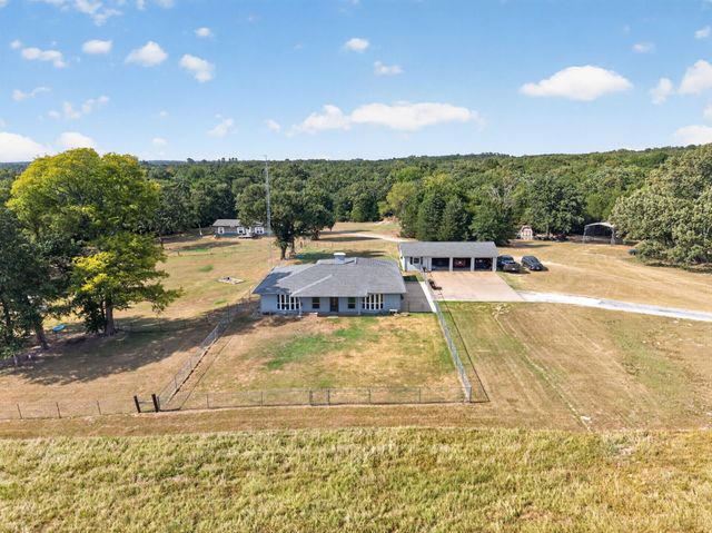 660 Vz County Road 2315, Canton, TX 75103