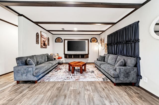 660 Vz County Road 2315, Canton, TX 75103