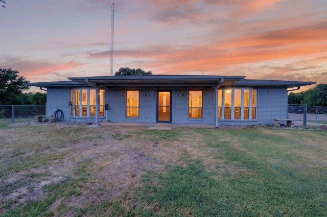 660 Vz County Road 2315, Canton, TX 75103