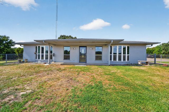 660 Vz County Road 2315, Canton, TX 75103