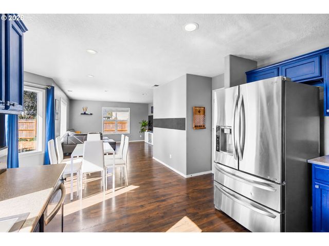 1731 PARKMEADOW Ave, Monmouth, OR 97361