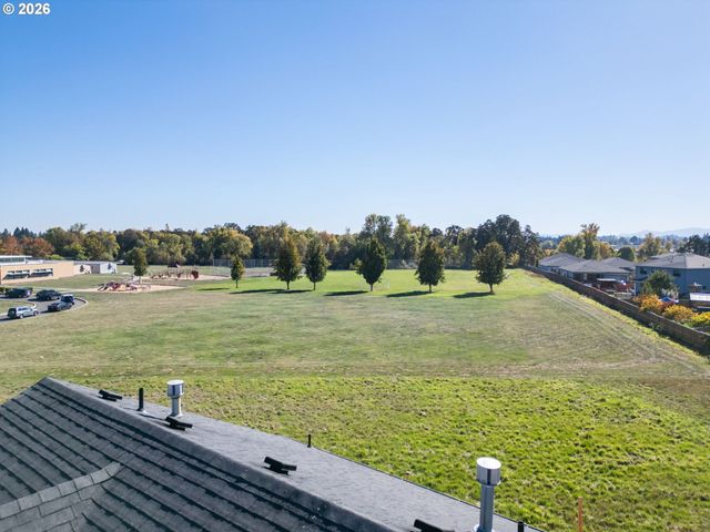 1731 PARKMEADOW Ave, Monmouth, OR 97361
