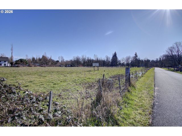 -1 Sw 27th St, Battle Ground, WA 98604