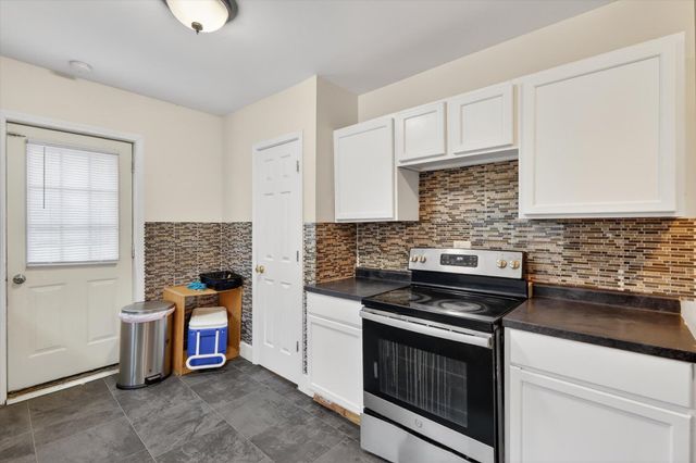 359 Lakeview Avenue, Battle Creek City, MI 49015